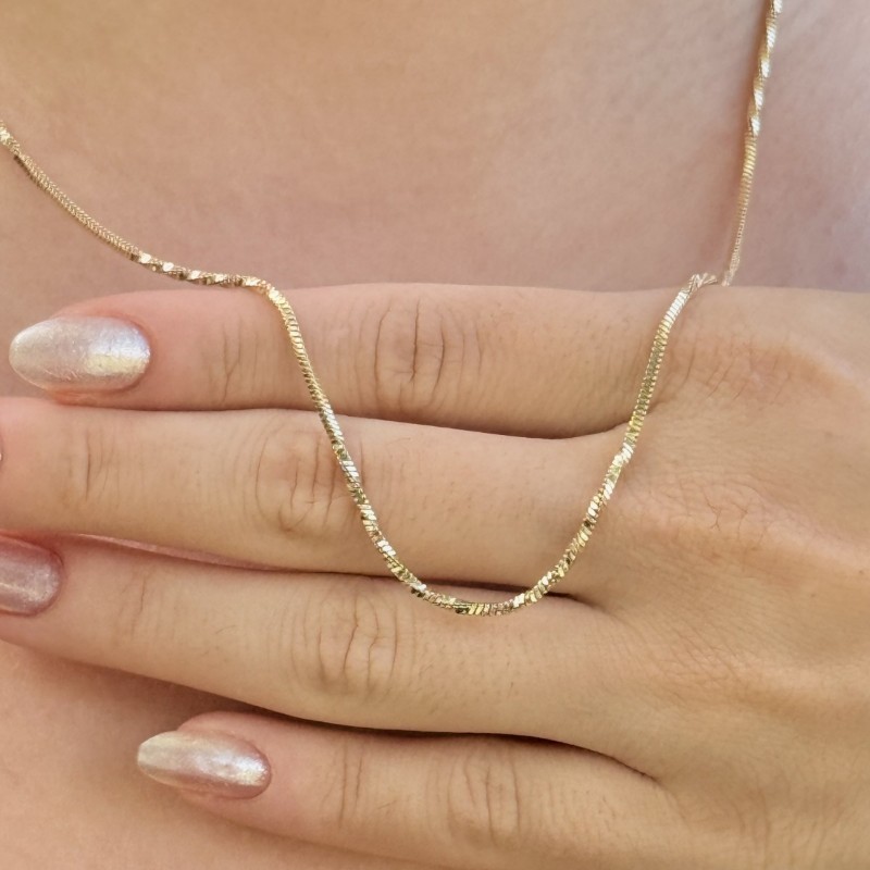 Minimal Altın Zincir Kolye resmi