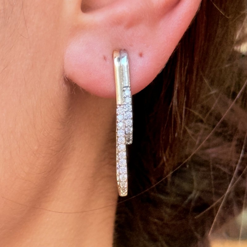 İnce Uzun küpe resmi