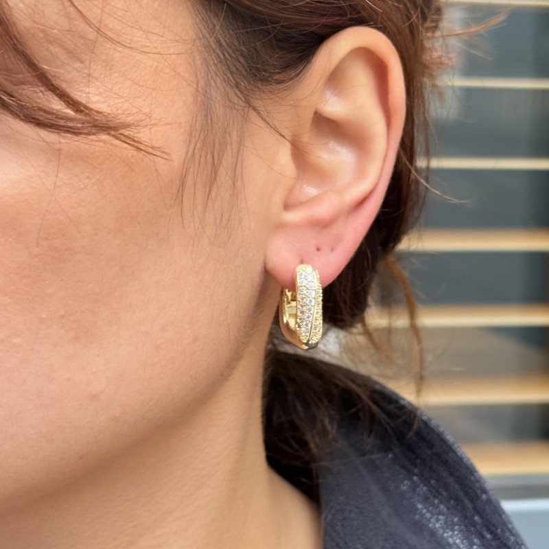 Taşlı Altın Halka Küpe resmi