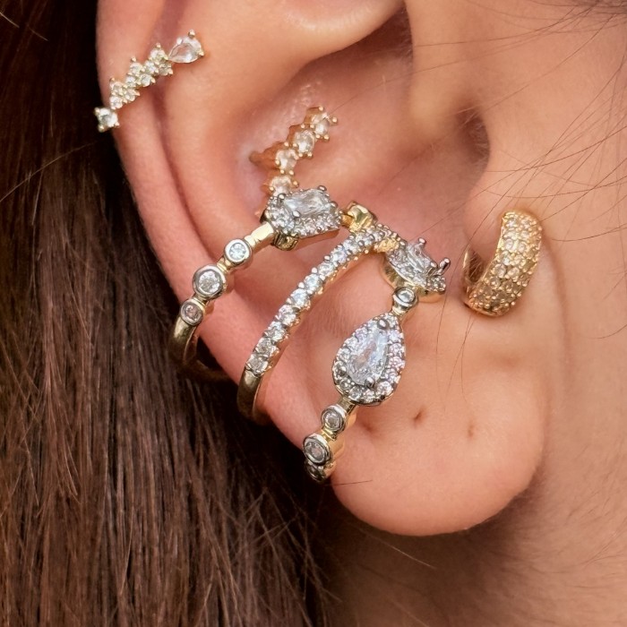 Gala Quartet Ear Cuff resmi