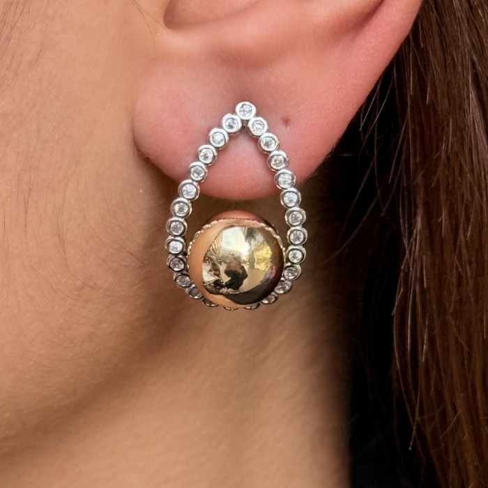 Luna Orb Frame resmi