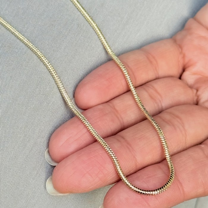 Spiral Omega Zincir Kolye resmi