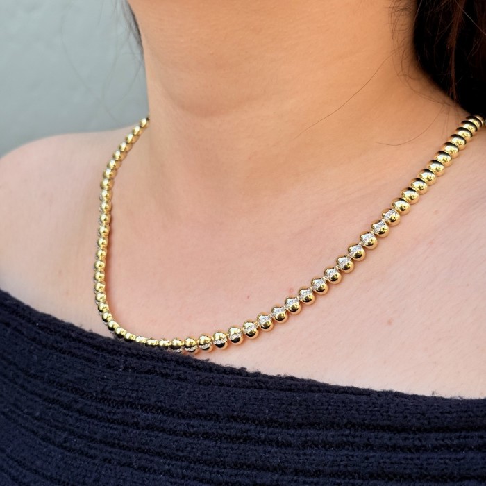 Bubble Boncuk Sıralı Kolye resmi