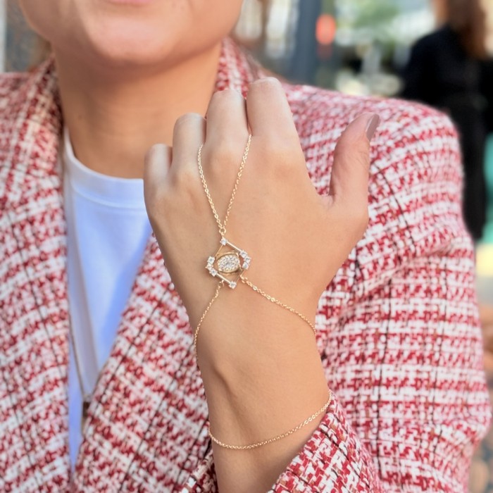 Madalyon Figürlü Şahmeran resmi